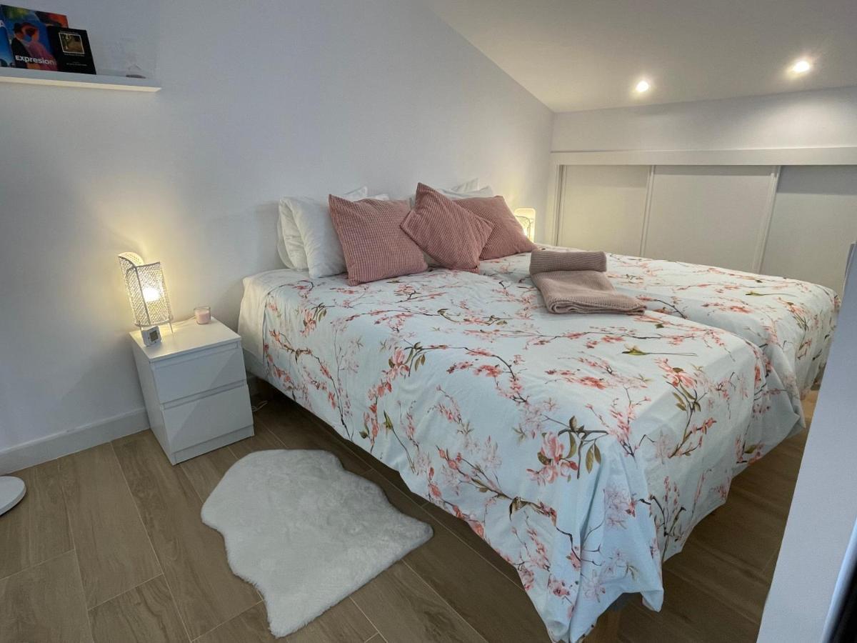 Pink Home Сантяго де Компостела Екстериор снимка