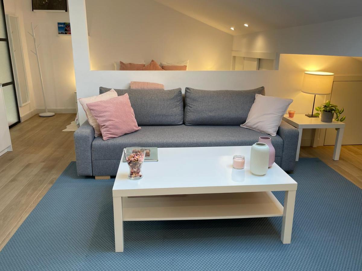 Pink Home Сантяго де Компостела Екстериор снимка